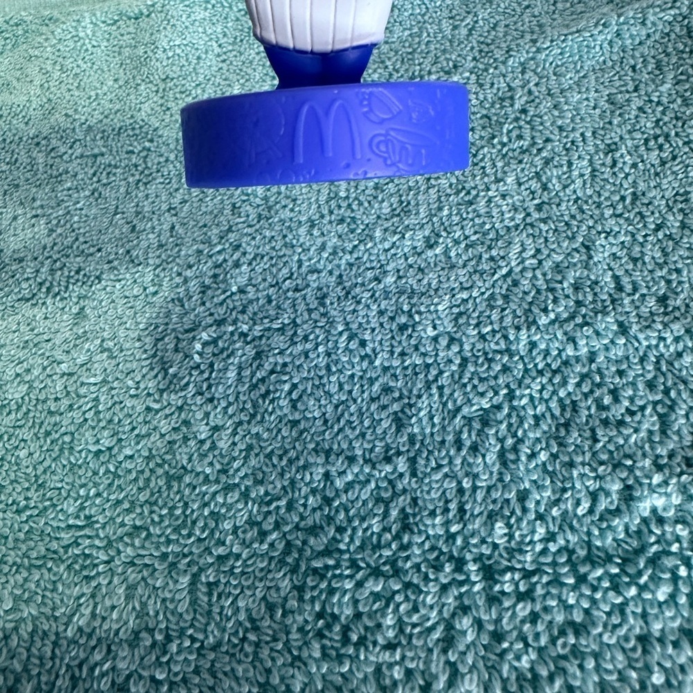 McDonald's Blue Action Figure - Picture 3 of 5